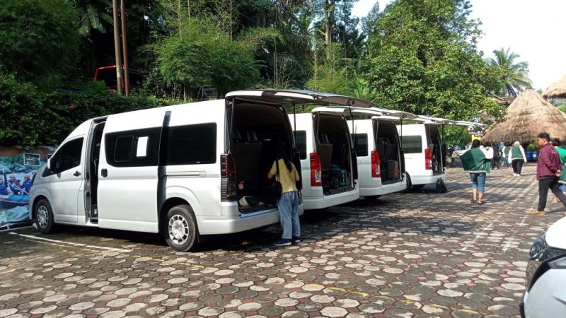 Sewa Hiace Luxury Bogor