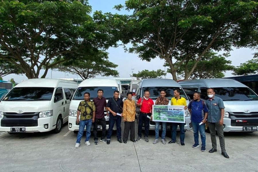 Sewa Hiace Luxury Bogor