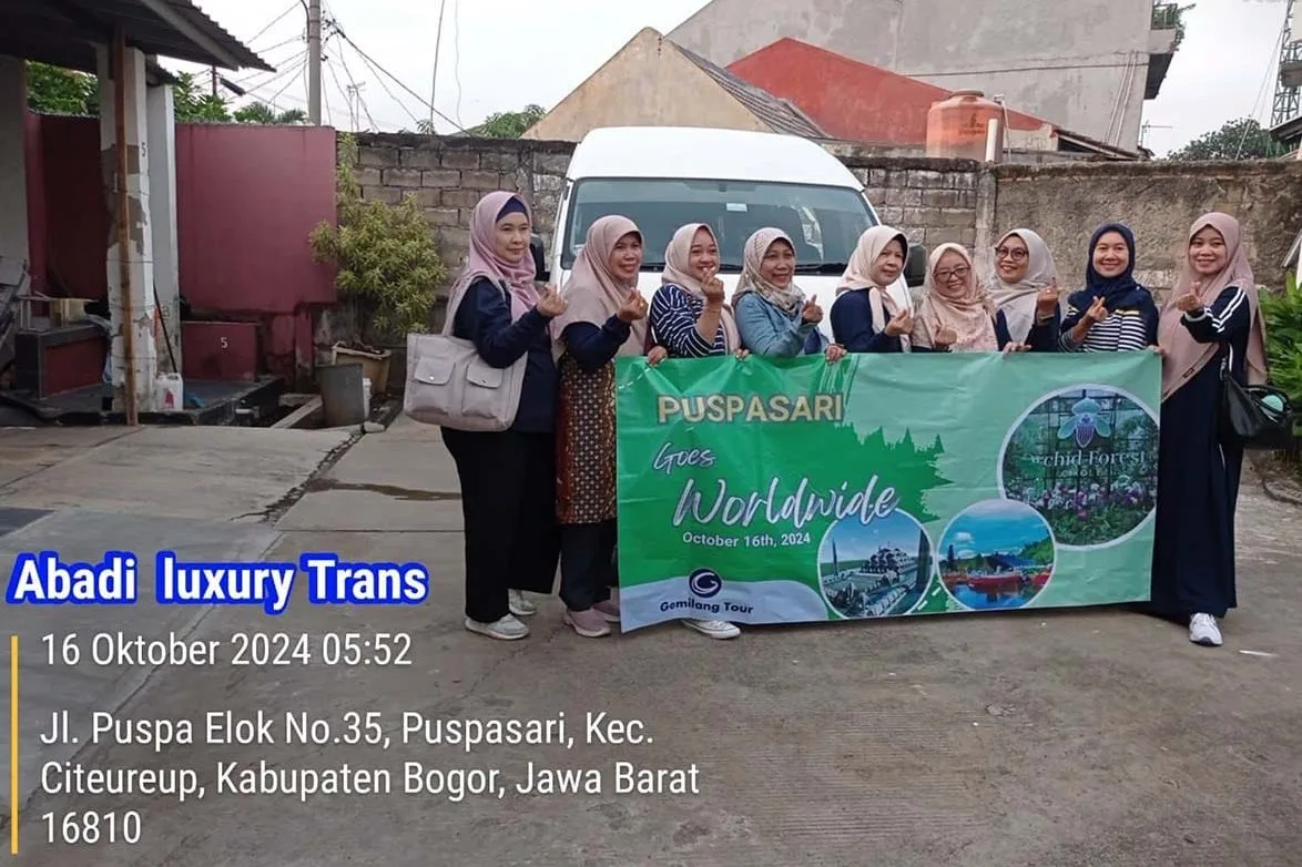 Sewa Hiace Luxury Jakarta